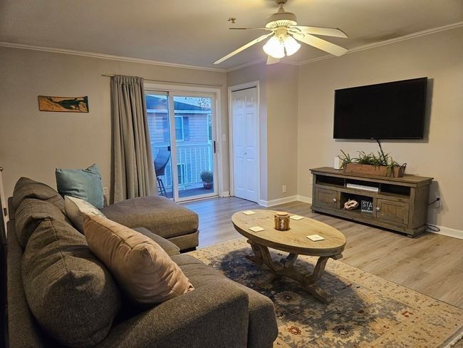 UNIT-11 - 20 Cable Ave, Condo with 2 bedrooms, 1 bathrooms and 2 parking in Salisbury MA | Image 6