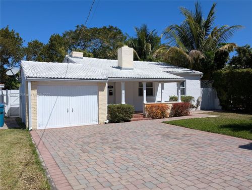 755 Ne 88th St, Miami, FL, 33138-3322 | Card Image