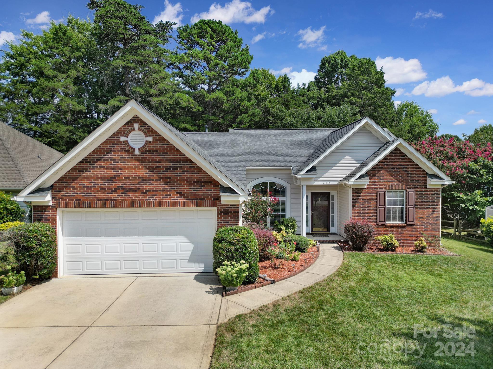 Withers Mill Dr, Charlotte, NC 28278
