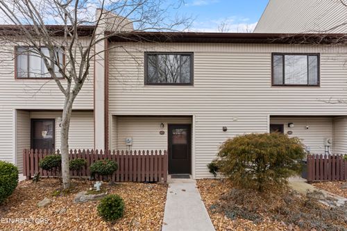 45 Wilshire Heights Dr, Crossville, TN, 38558-6261 | Card Image