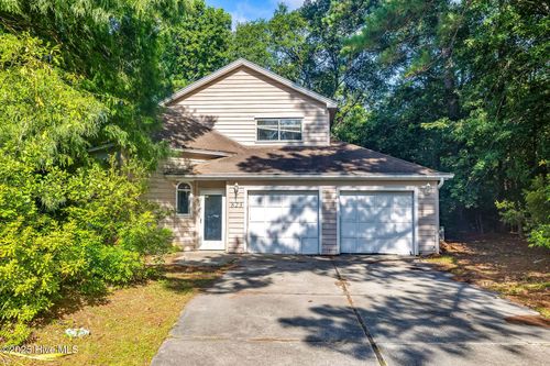 823 Haymarket Ln, Wilmington, NC, 28412-7429 | Card Image