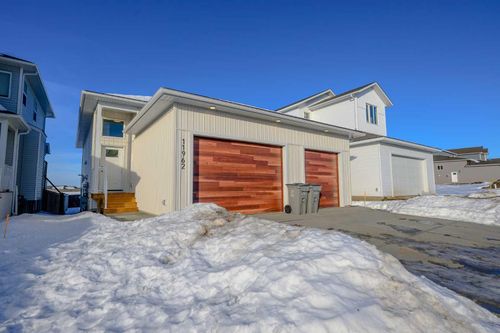 1-11962 81 Avenue, Grande Prairie, AB, T8W0M7 | Card Image