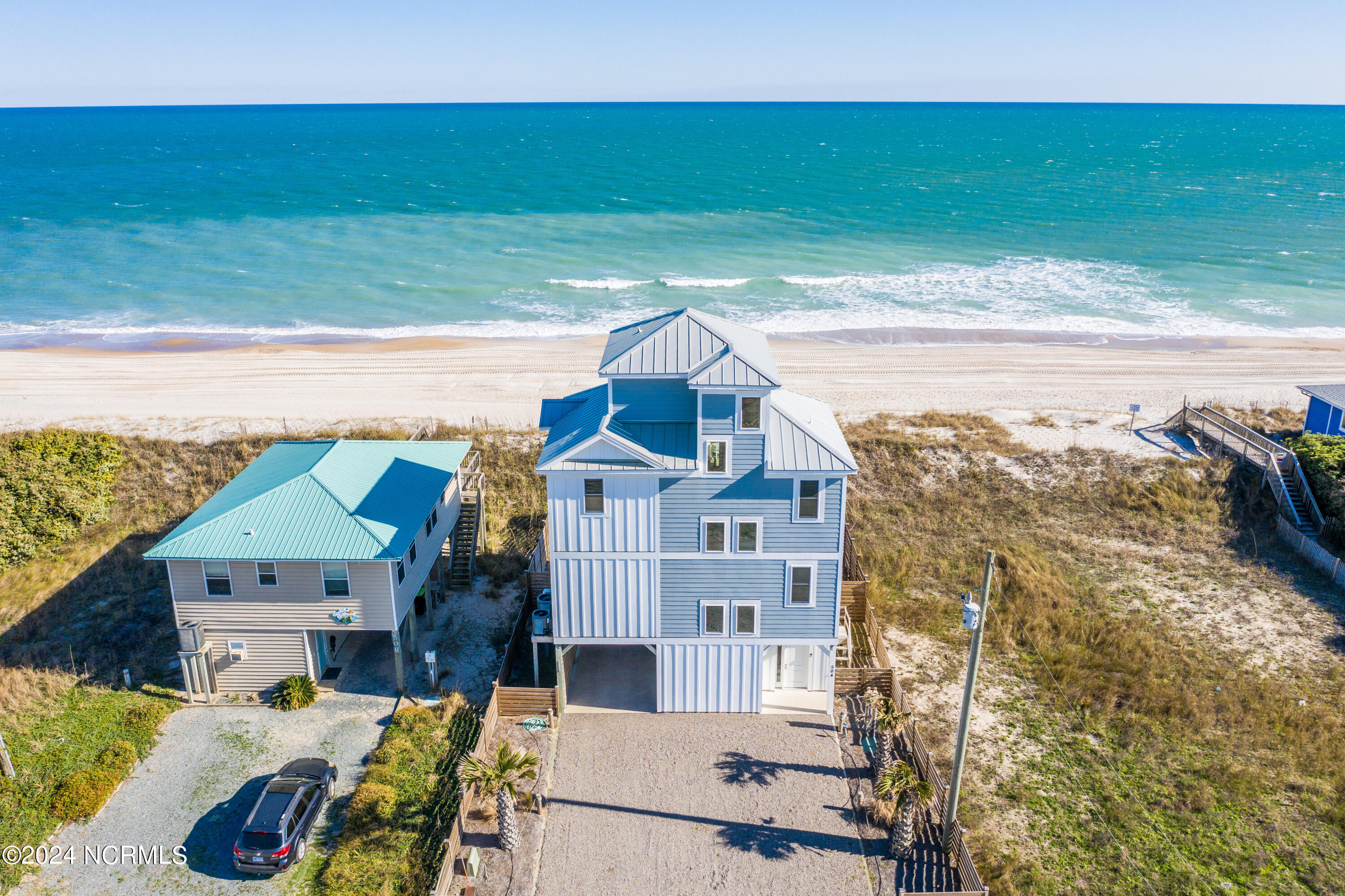Ocean Dr, N Topsail Beach, NC 28460