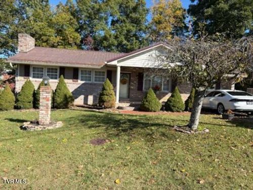 3300 Grandview Dr, Kingsport, TN, 37660-2112 | Card Image