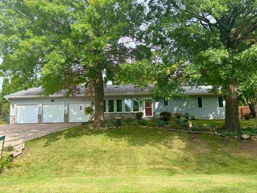 4266 Pella Ln, Mcfarland, WI, 53558-9724 | Card Image