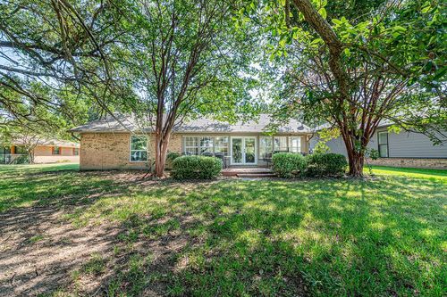 542 Arrowwood Beach Rd, Trinidad, TX, 75163-5068 | Card Image