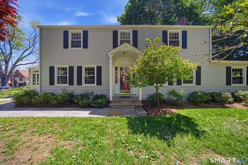 3 Knickerbocker Ave, Norwalk, CT, 06855-1310 | Card Image