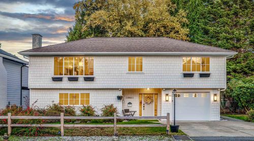 60 53a St, Delta, BC, V4M3C4 | Card Image