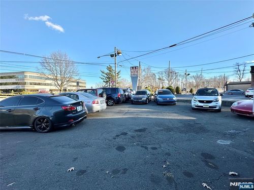 24-28B Maple Ave, Fair Lawn, NJ, 07410 | Card Image