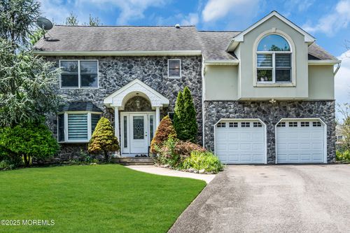 219 Barnes Ln, Toms River, NJ, 08753-8306 | Card Image