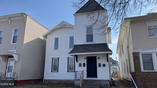 1330 N Huron St, Toledo, OH, 43604-2074 | Card Image