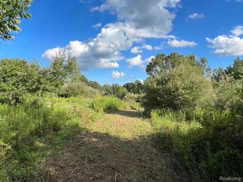 Parcel 010 Great Barrington, Holly Township, MI, 48442 | Card Image