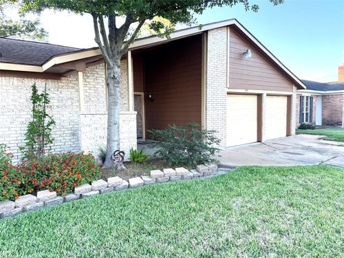 254 Evanston St, Houston, TX, 77015-1612 | Card Image