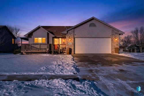 1604 E 62nd St Street, Sioux Falls, SD, 57108 | Card Image