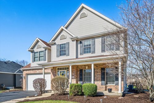 531 Birchwood Dr, Yorkville, IL, 60560-2353 | Card Image