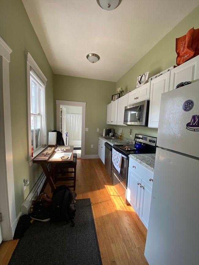 APT-1 - 918 Main St, Condo with 1 bedrooms, 1 bathrooms and 1 parking in Waltham MA | Image 5