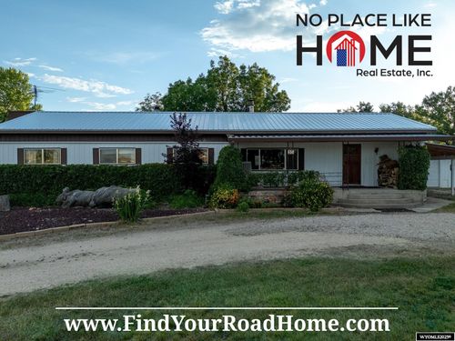 650 Happy Glen Ln, Evansville, WY, 82636-9697 | Card Image
