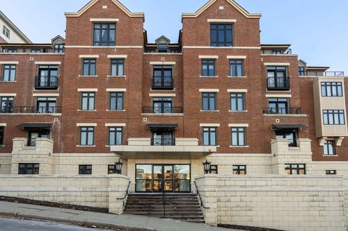 unit-409-1501 Commonwealth Ave, Boston, MA, 02135-3622 | Card Image