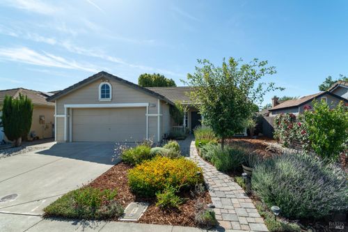 1735 Marenda Drive, Dixon, CA, 95620 | Card Image