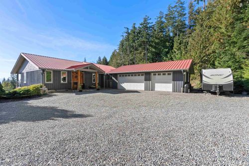 2440 Sunshine Coast Highway, Roberts Creek, BC, V0N2W5 | Card Image