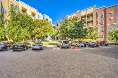 107 - 50 E Serene Avenue, Condo with 2 bedrooms, 2 bathrooms and null parking in Las Vegas NV | Image 3