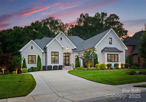2455 Mountain Park Dr, Charlotte, NC, 28214-9283 | Card Image