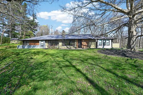 439 Hidden Valley Ln, Wyoming, OH, 45215-2542 | Card Image