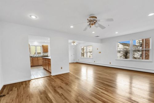 apt-2-234 Cliff St, Cliffside Park, NJ, 07010-1564 | Card Image