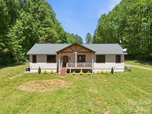 3540 Fork Creek Rd, Saluda, NC, 28773-0137 | Card Image
