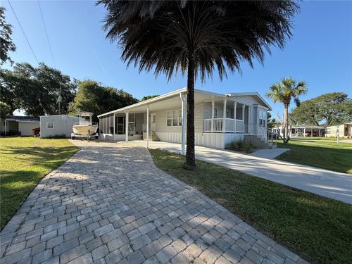 152 Red Bass Ln, EDGEWATER, FL, 32141-7300 | Card Image