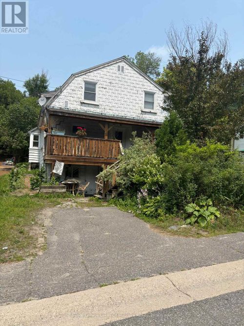 26 Cann St, Huntsville, ON, P1H1K7 | Card Image