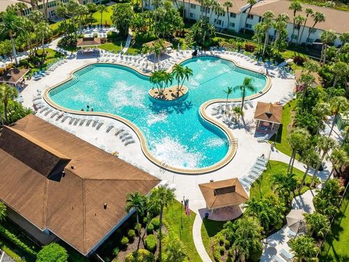 4204-4200 Looking Glass Ln, NAPLES, FL, 34112-5213 | Card Image