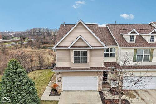 105-11455 Clay Hill Ln, Fishers, IN, 46037-7588 | Card Image