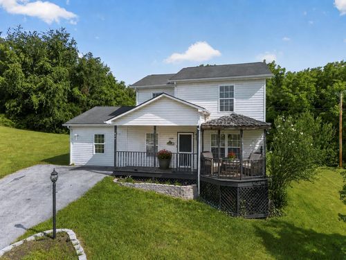 684 Hallock Cir, Abingdon, VA, 24210-3169 | Card Image