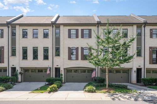 2934 Hillside Springs Dr, Charlotte, NC, 28209-2464 | Card Image