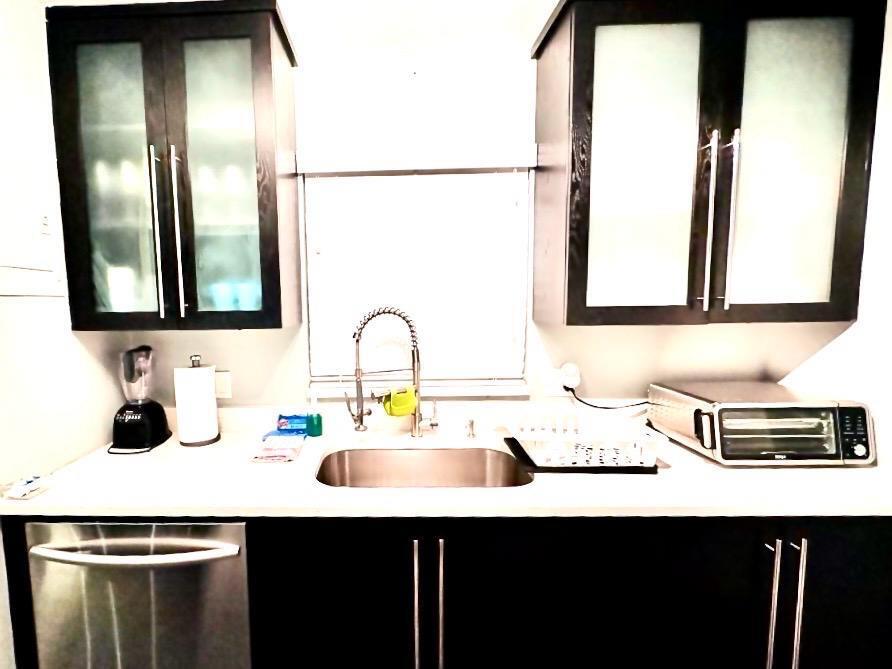 Residential Lease in Fort Lauderdale 3