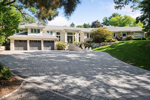 4810 Hilltop Ln, Edina, MN, 55424-1155 | Card Image