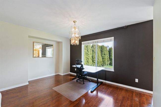 6030 189 Street, House other with 4 bedrooms, 2 bathrooms and 6 parking in Surrey BC | Image 15