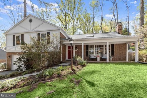 8016 Lilly Stone Dr, BETHESDA, MD, 20817-4567 | Card Image