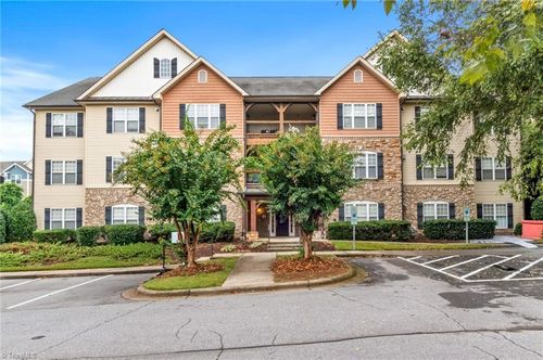 unit-3d-4762 Tatton Park Cir, Winston-Salem, NC, 27103-6157 | Card Image