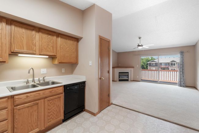 UNIT-10 - 4712 Chadwick Rd, Condo with 2 bedrooms, 1 bathrooms and null parking in Cedar Falls IA | Image 9