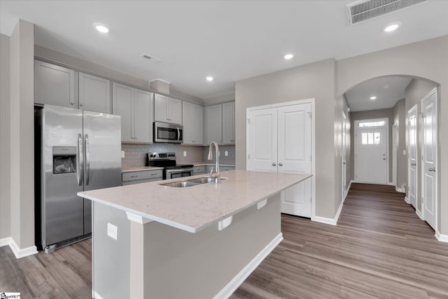 291 E Compass Way, Townhouse with 3 bedrooms, 3 bathrooms and 1 parking in Easley SC | Image 7