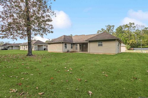 18526 S Brookfield Dr, Ponchatoula, LA, 70454-4884 | Card Image