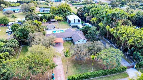 18280 Sw 202nd St, Miami, FL, 33187-3312 | Card Image