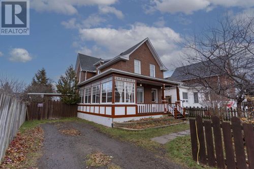 273 Amelia St W, Thunder Bay, ON, P7E4A3 | Card Image