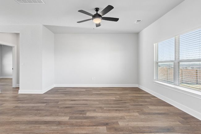 17012 Wind Chime Dr, House other with 4 bedrooms, 3 bathrooms and null parking in Manor TX | Image 7