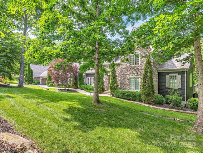 664 Wickhams Fancy Dr, House other with 6 bedrooms, 7 bathrooms and null parking in Biltmore Lake NC | Image 8
