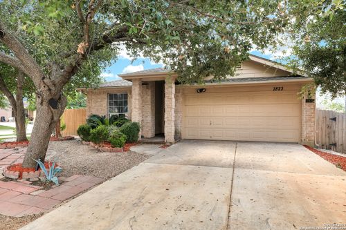 7823 Afterglow Vale, San Antonio, TX, 78252-2768 | Card Image
