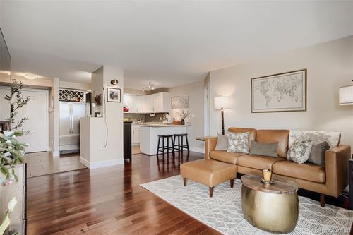 apt-518-601 W 11th Ave, Denver, CO, 80204-3552 | Card Image