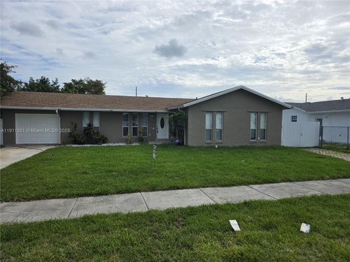 0-16813 Sw 107th Pl, Miami, FL, 33157-4175 | Card Image